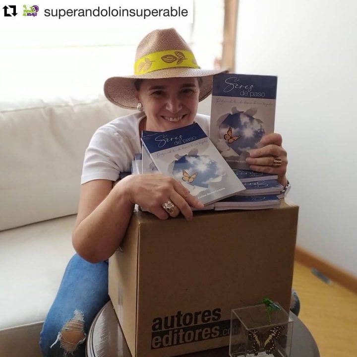 Imagen de instagram compartida por @autoreseditores